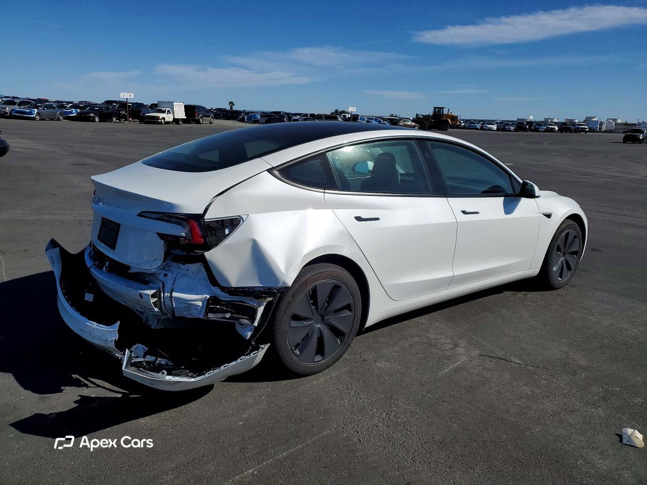 Tesla Model 3 2025