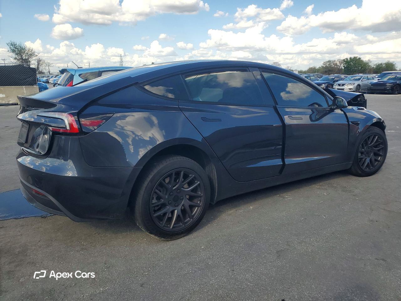 Tesla Model 3 2025