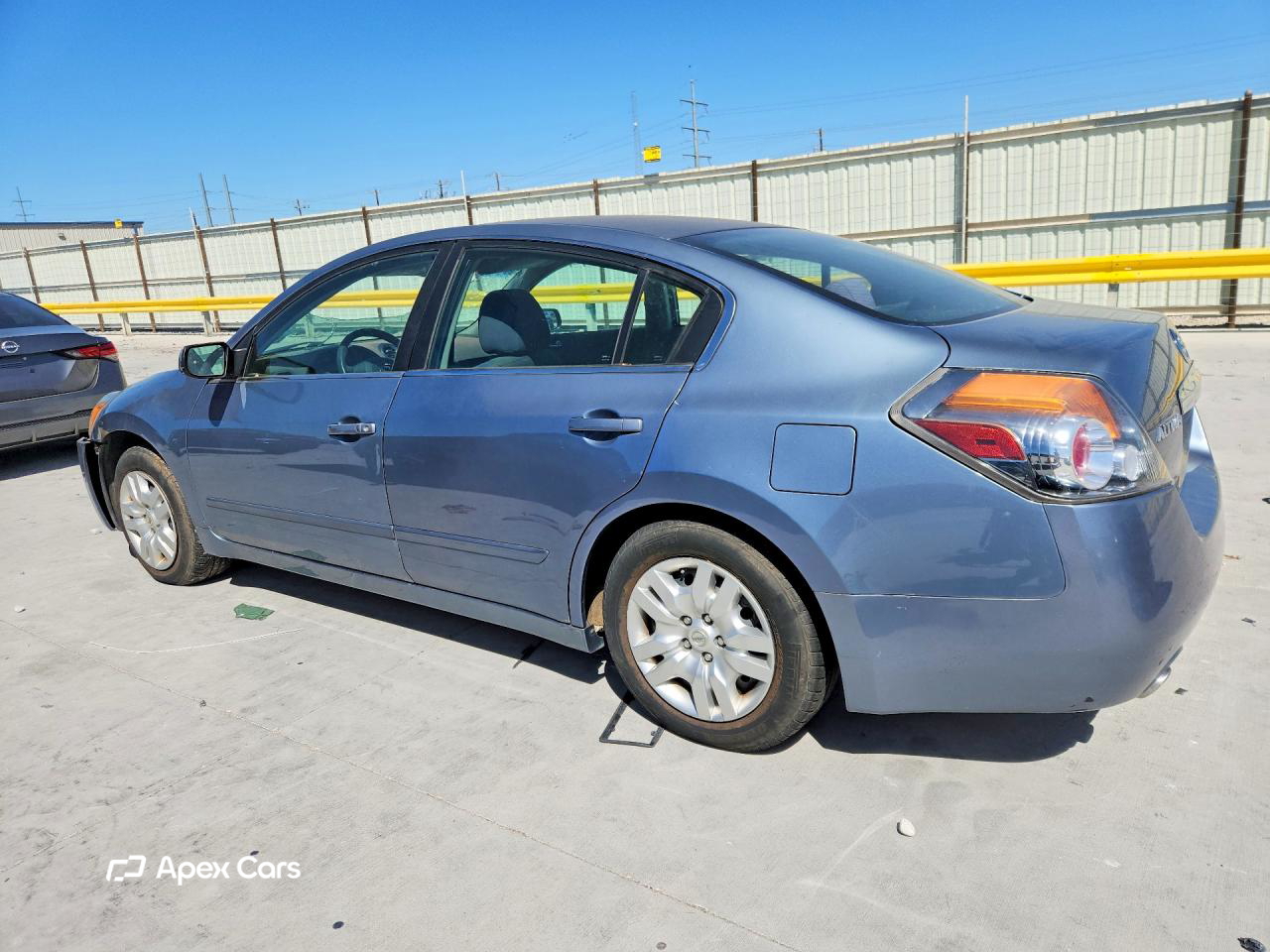 Nissan Altima 2012