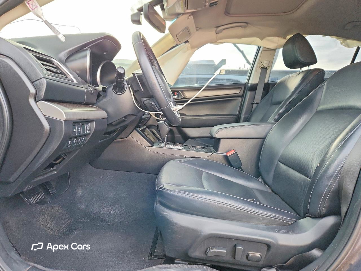 Subaru Legacy 2017