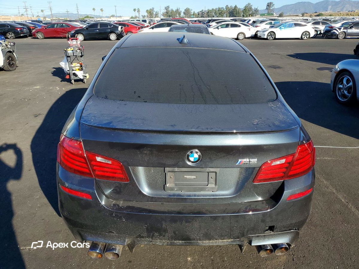 BMW M5 2016
