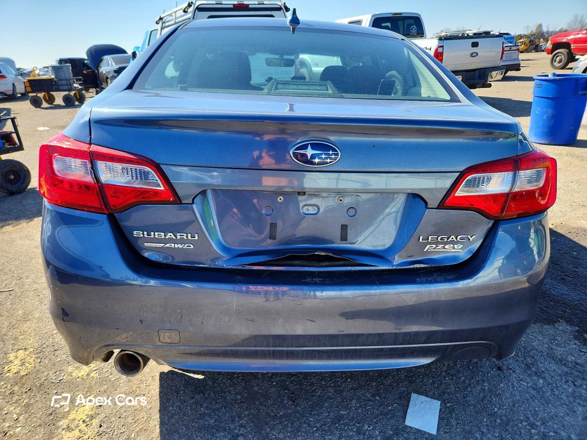 Subaru Legacy 2017