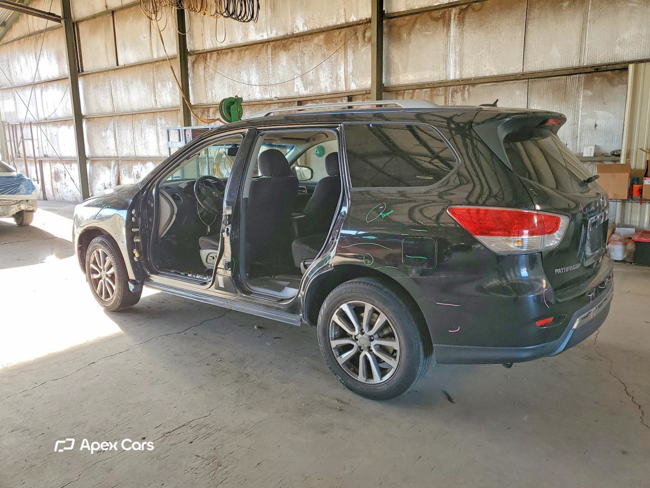 Nissan Pathfinder 2016