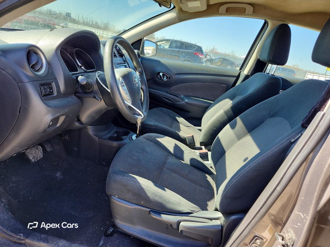 Nissan Versa 2016