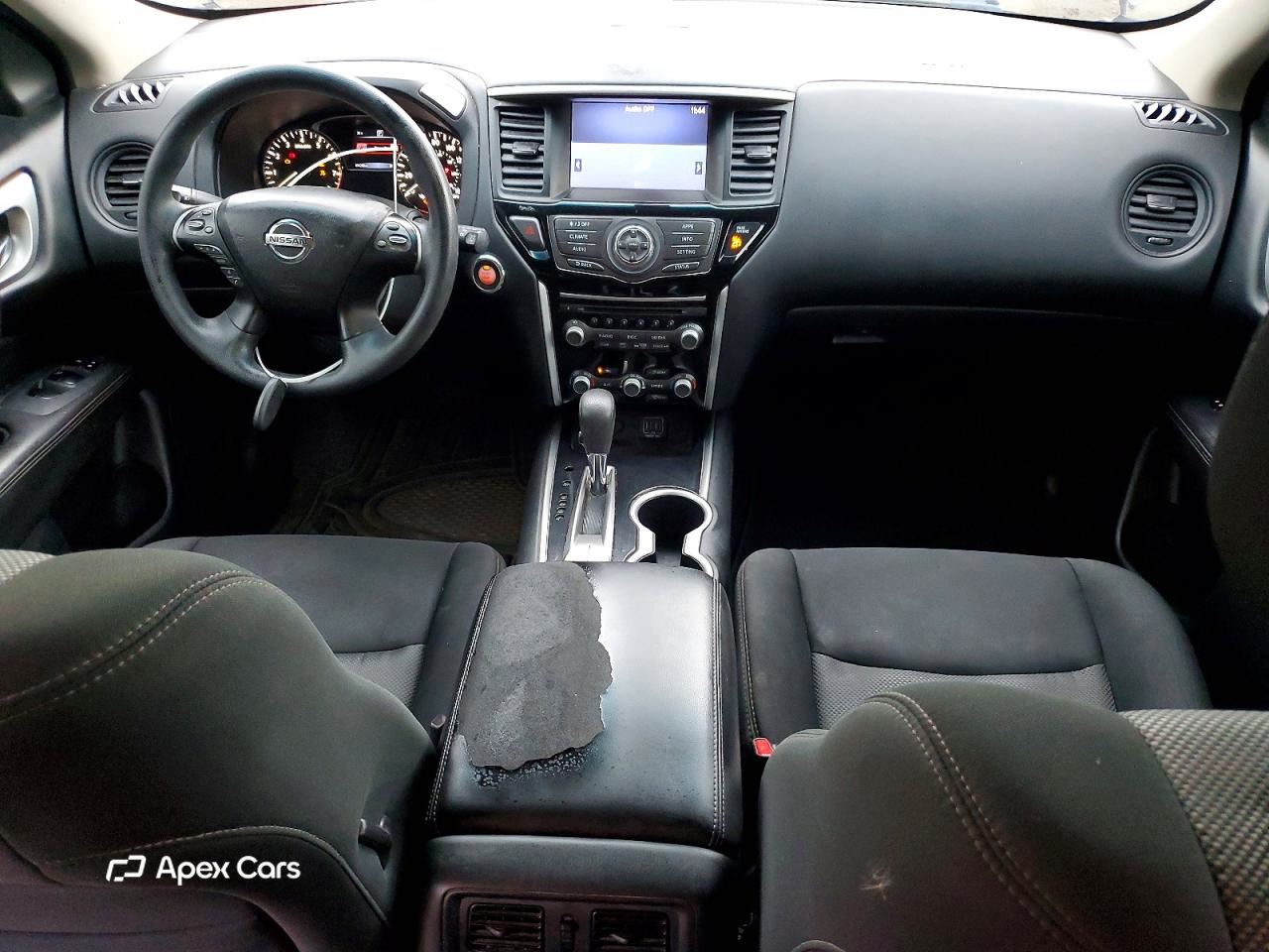 Nissan Pathfinder 2018