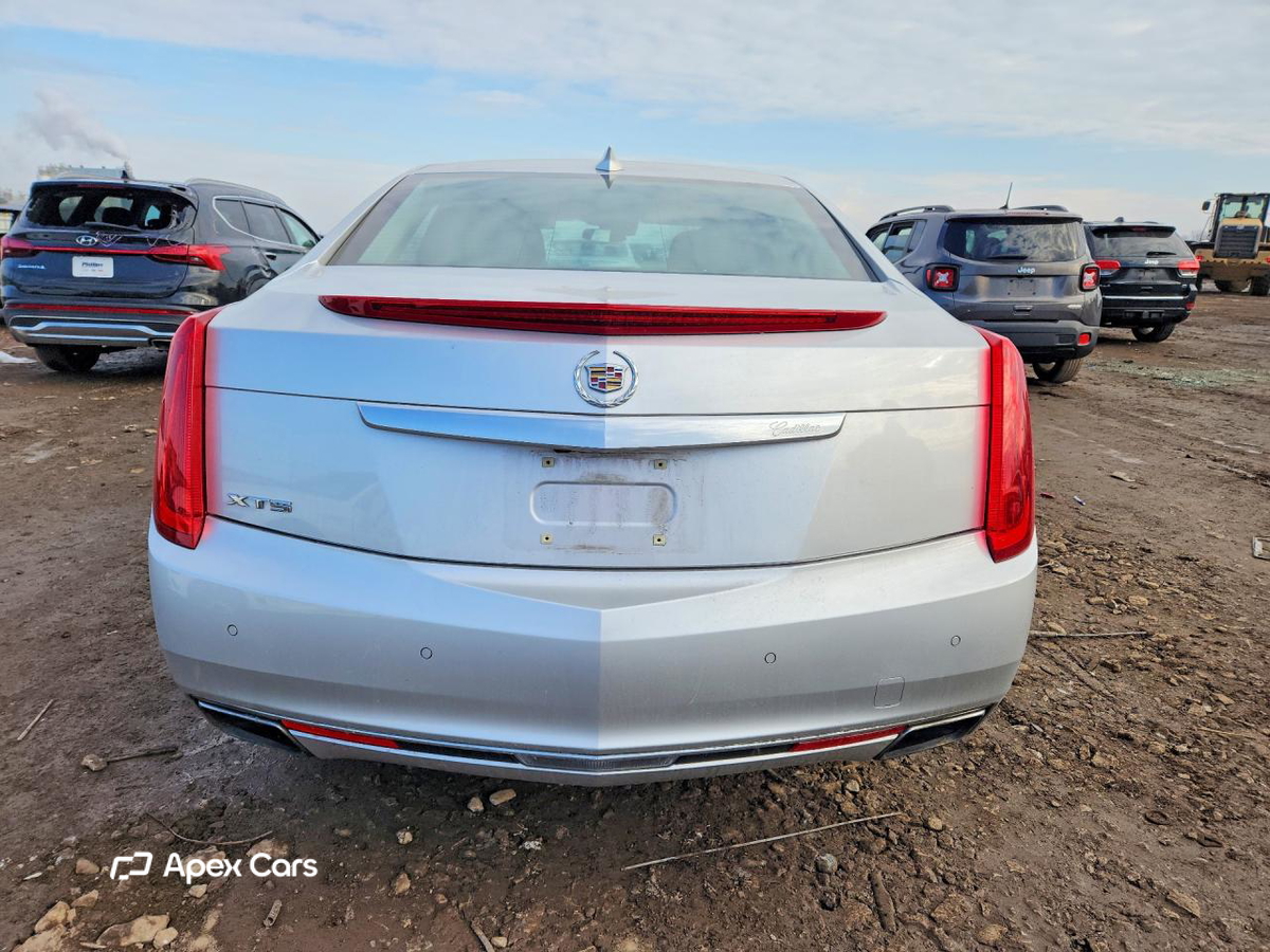 Cadillac XTS 2015