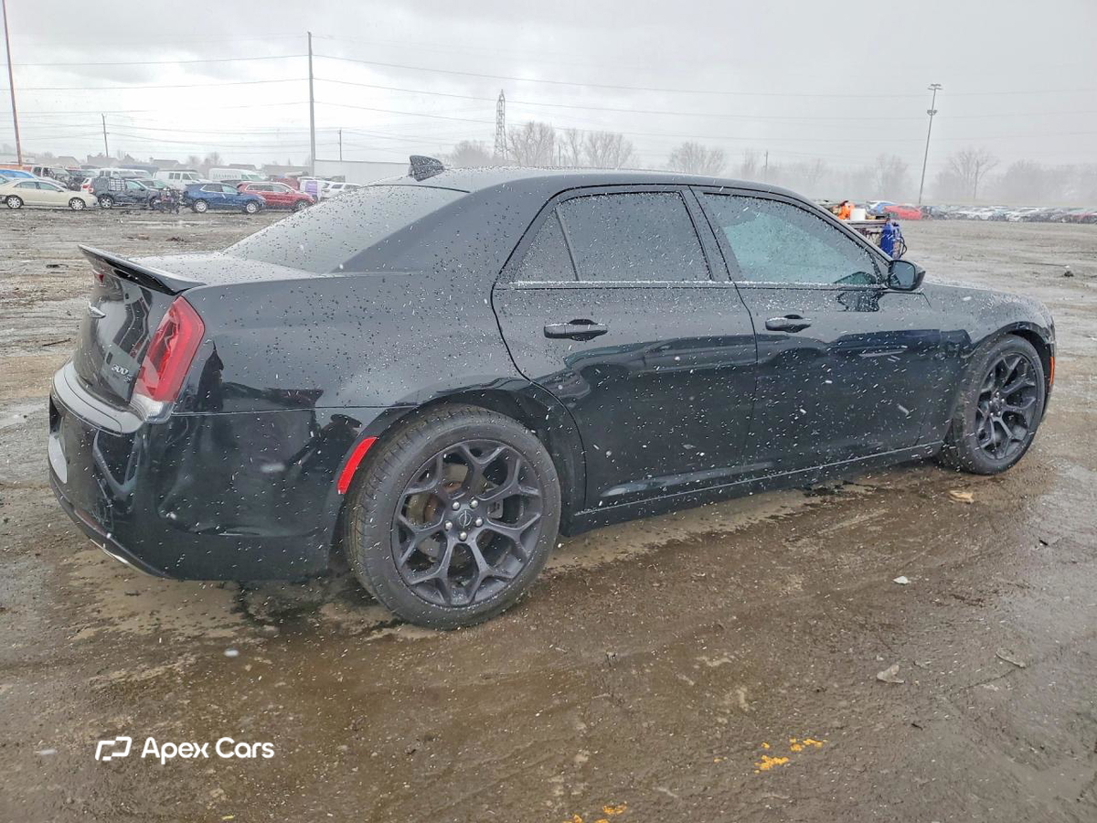 Chrysler 300 2020