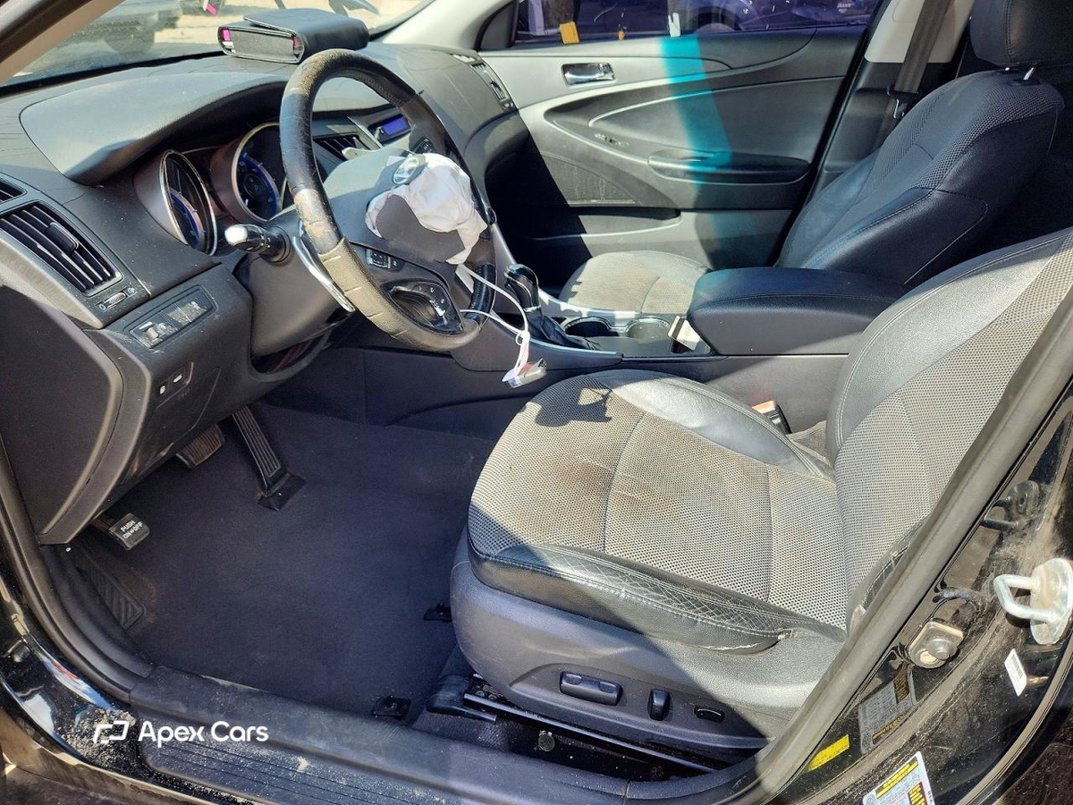 Hyundai Sonata 2011