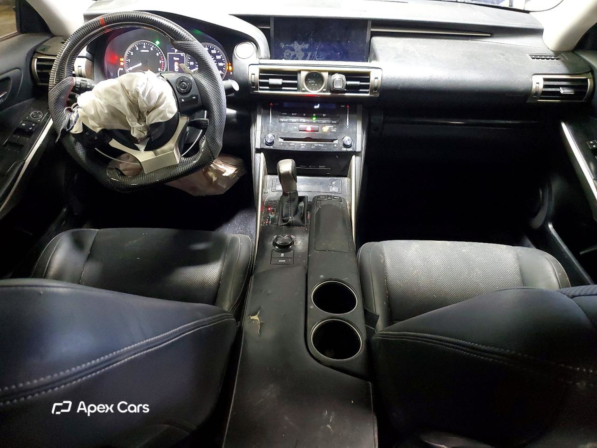 Lexus IS 2014