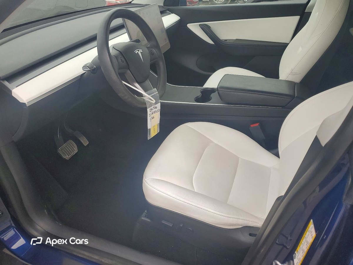Tesla Model Y 2020