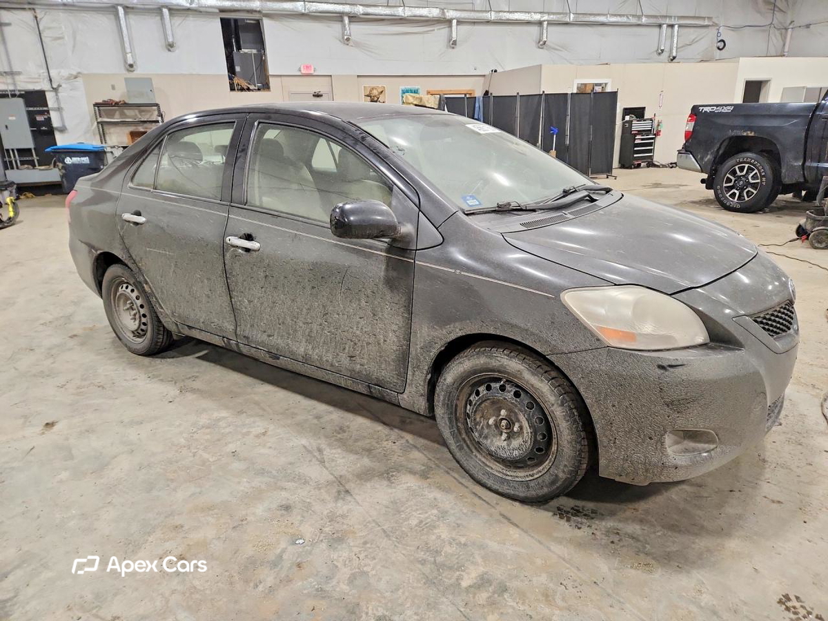 Toyota Yaris 2012