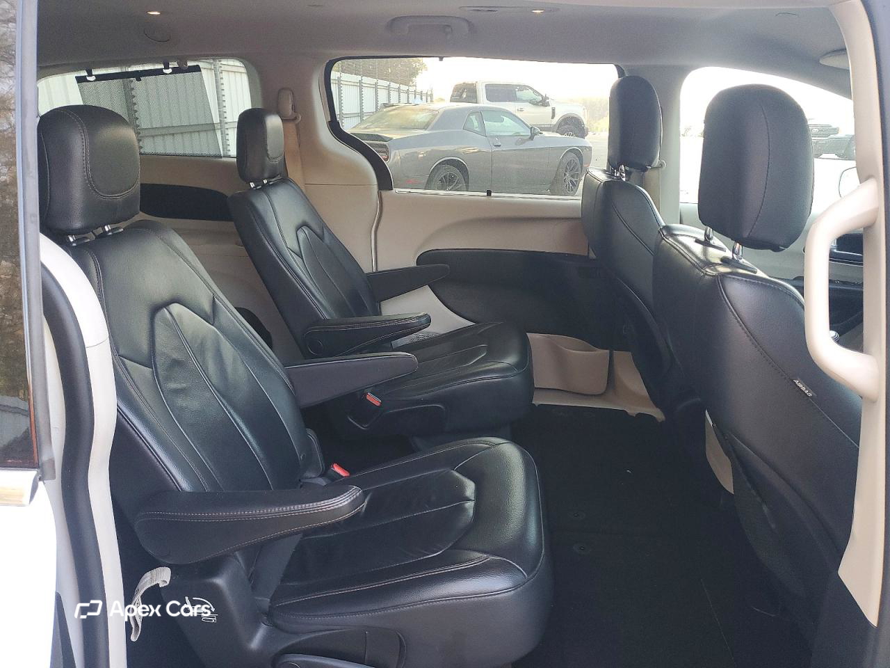Chrysler Pacifica 2017