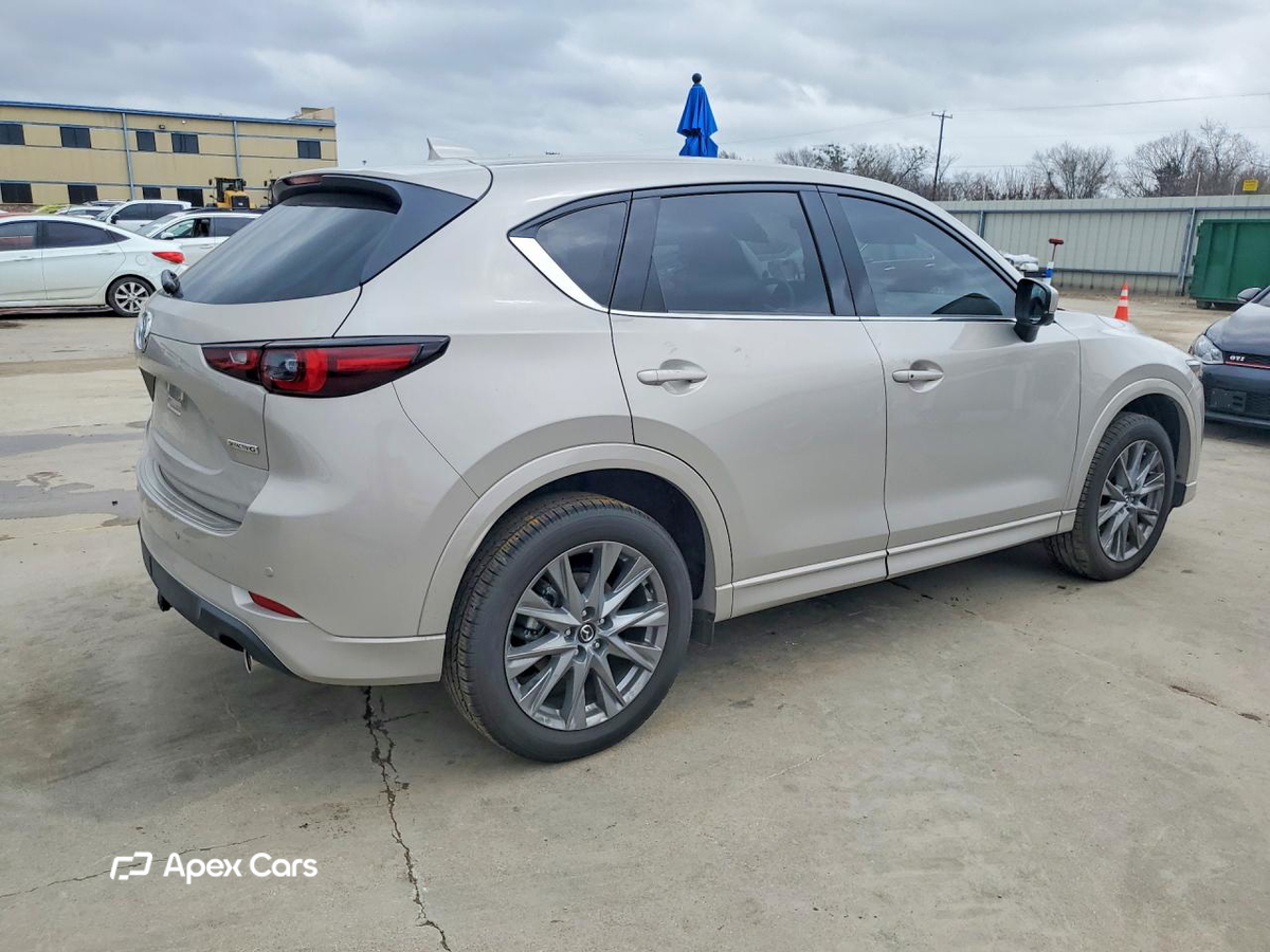 Mazda CX-5 2025