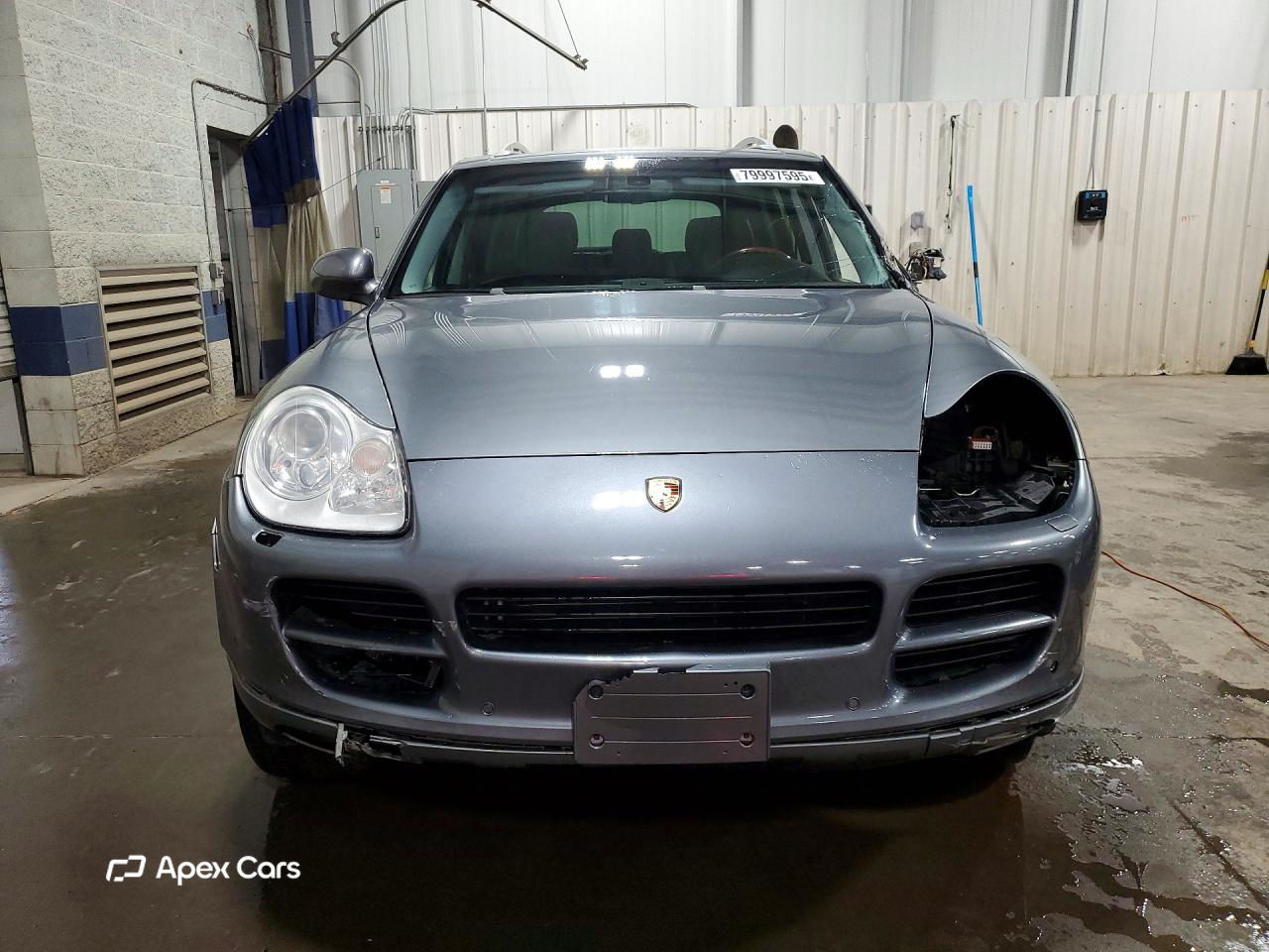 Porsche Cayenne 2005