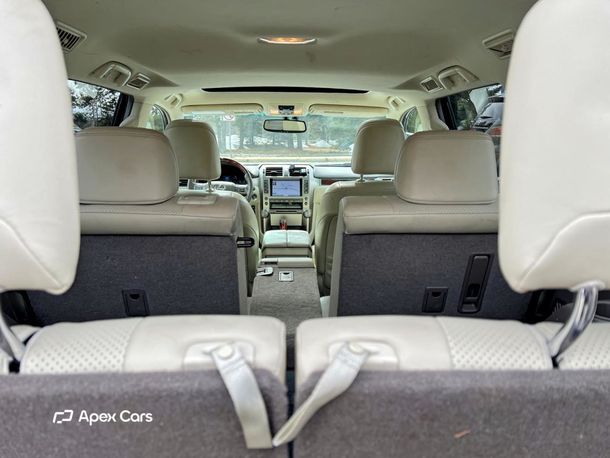 Lexus GX 2012