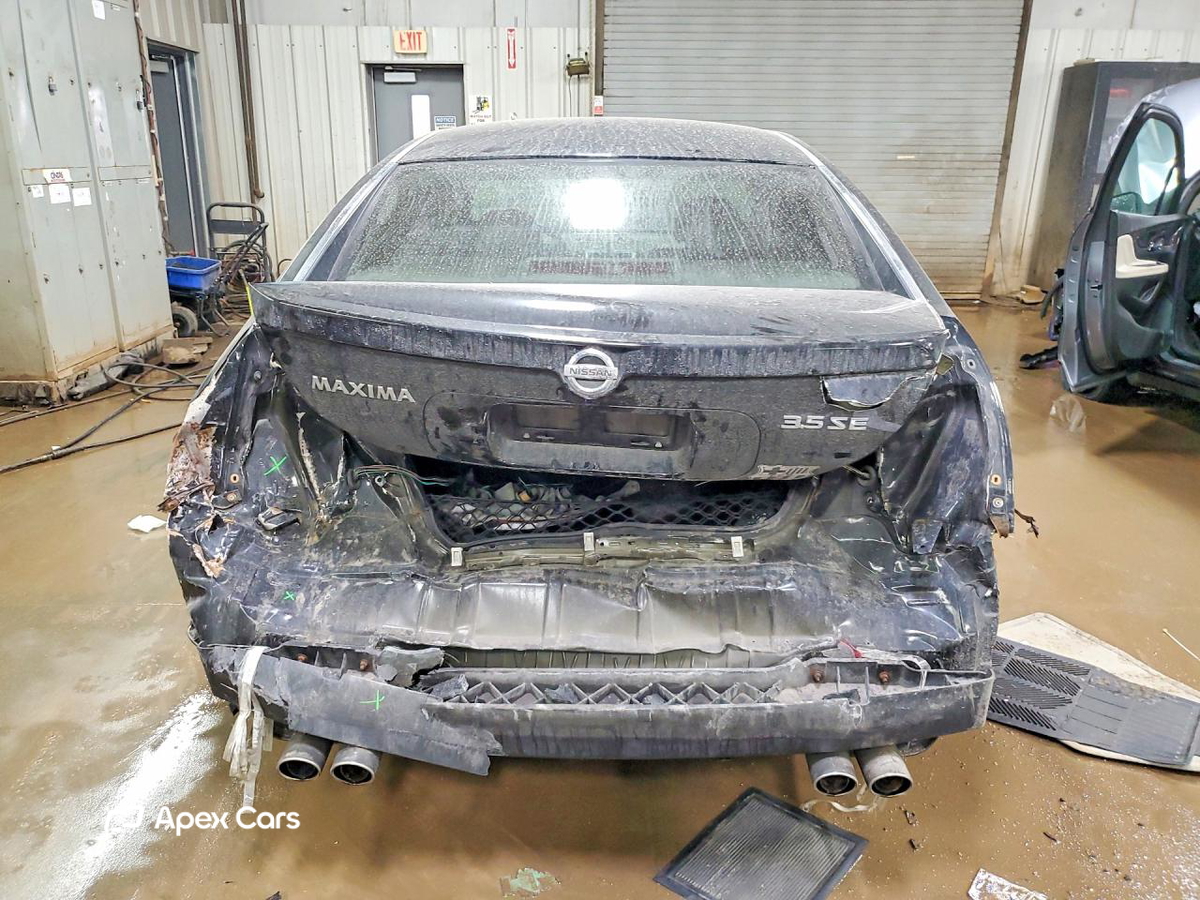 Nissan Maxima 2005