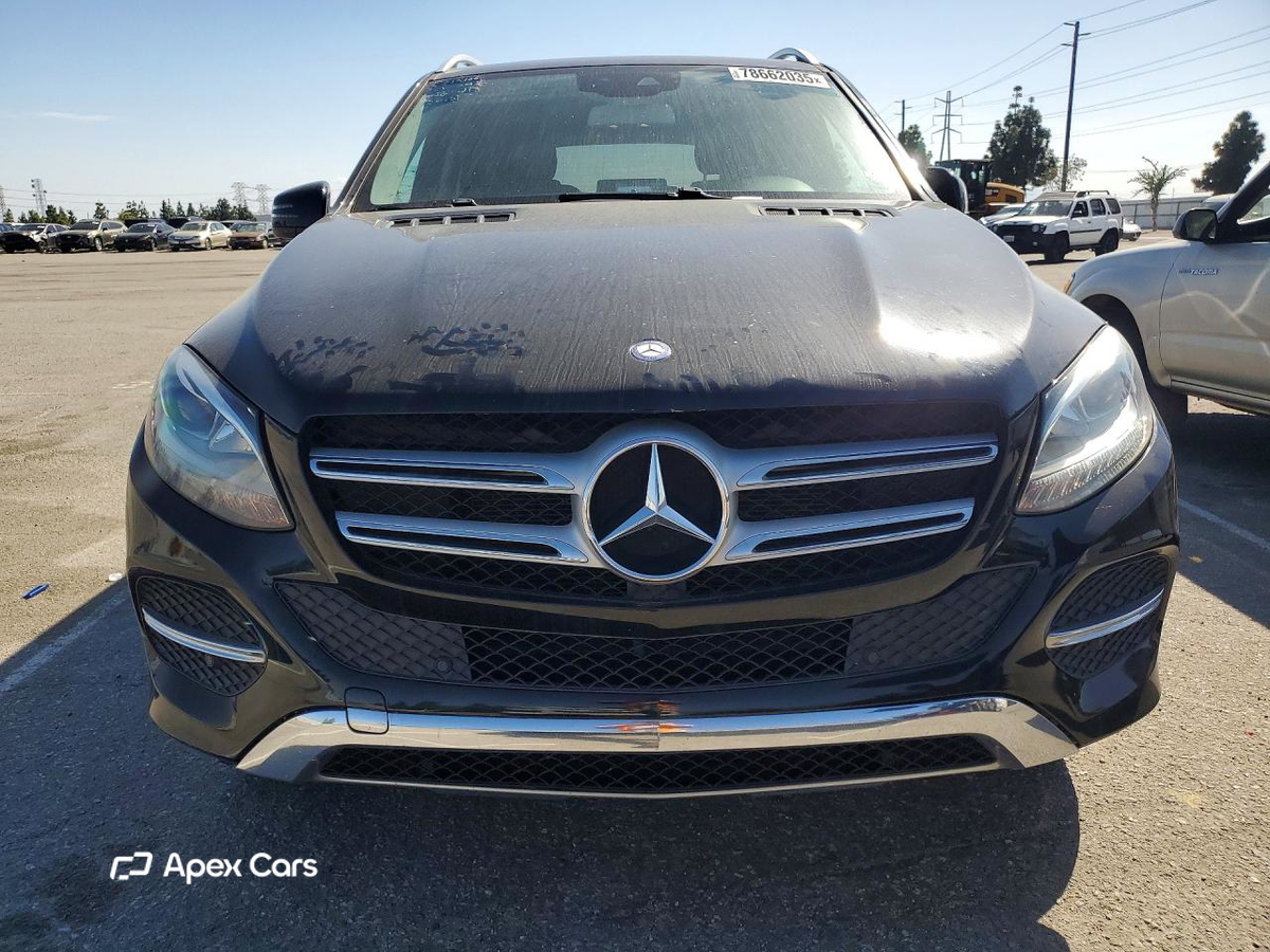 Mercedes-Benz GLE 2016