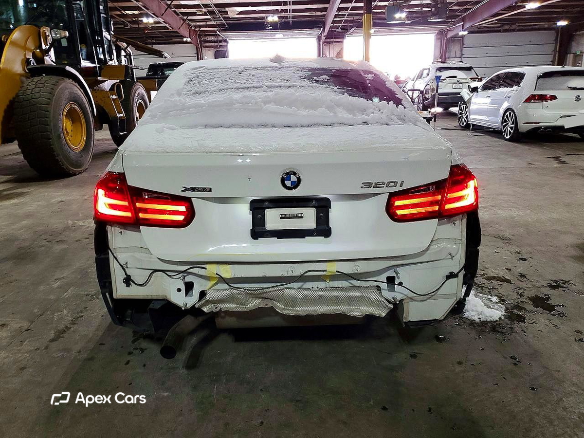 BMW Series 3 2015