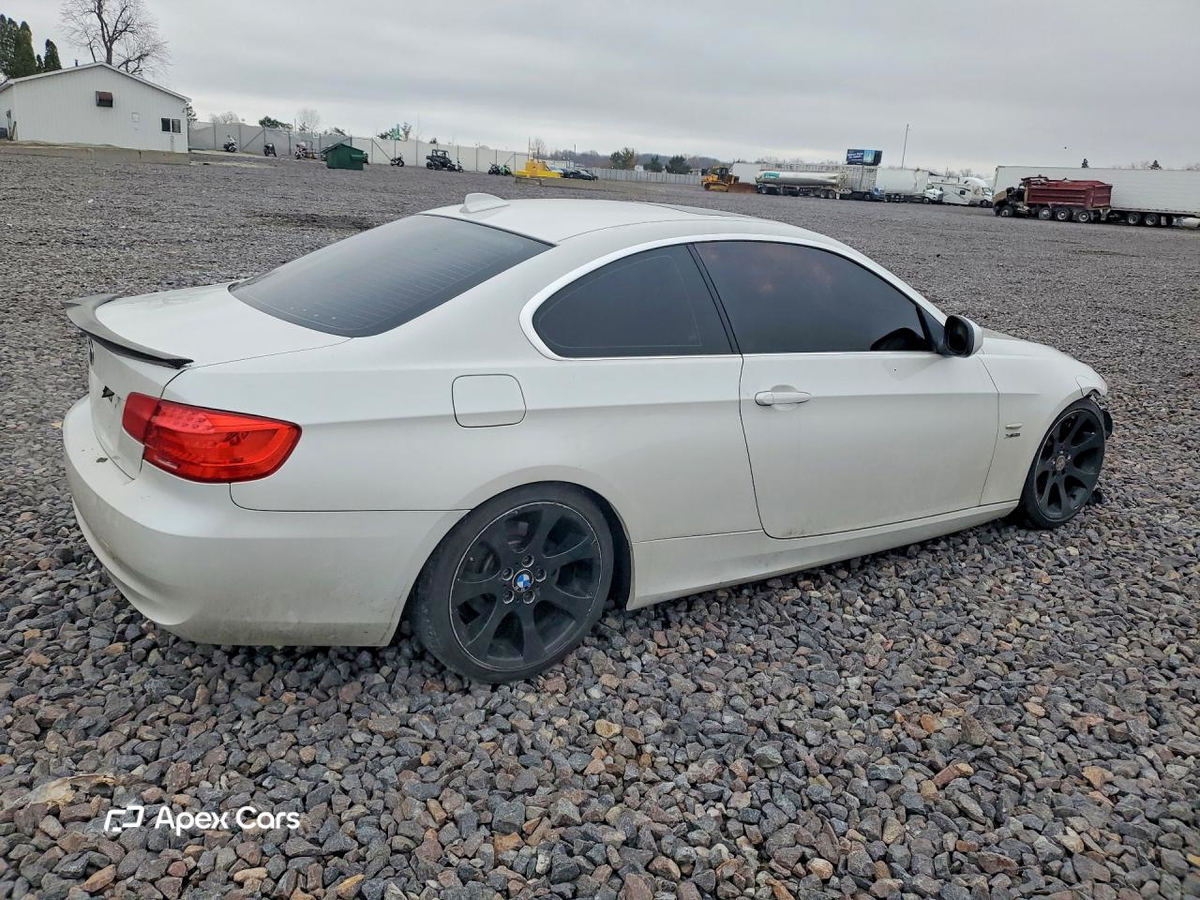 BMW Series 3 2012
