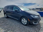 Chrysler Pacifica 2017