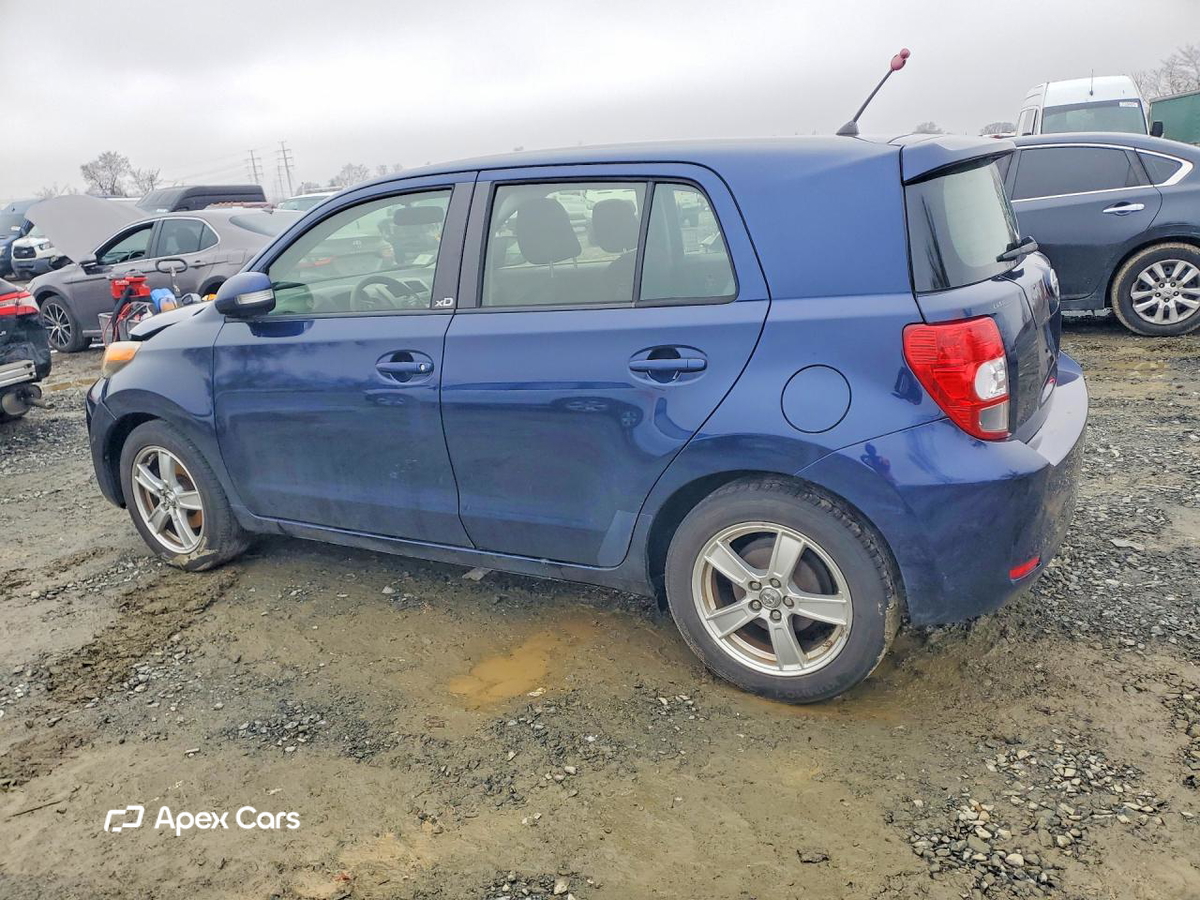 Scion xD 2013