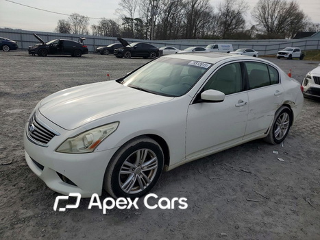 Infiniti  2012 - Image 1 of 13