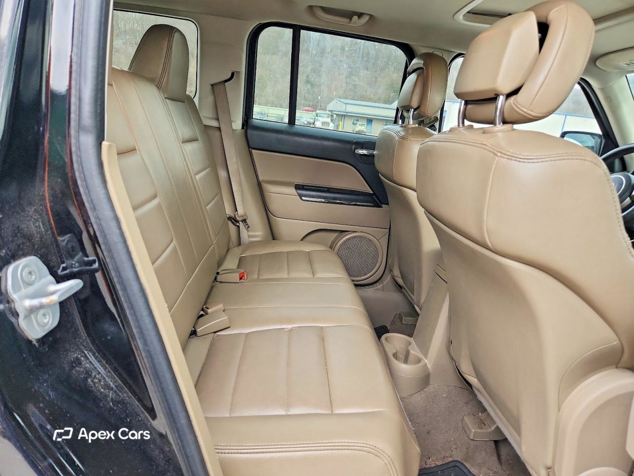 Jeep Liberty (Patriot) 2012