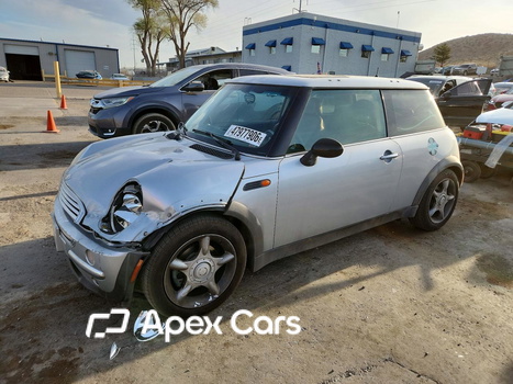MINI Cooper 2002 - Image 1 of 14