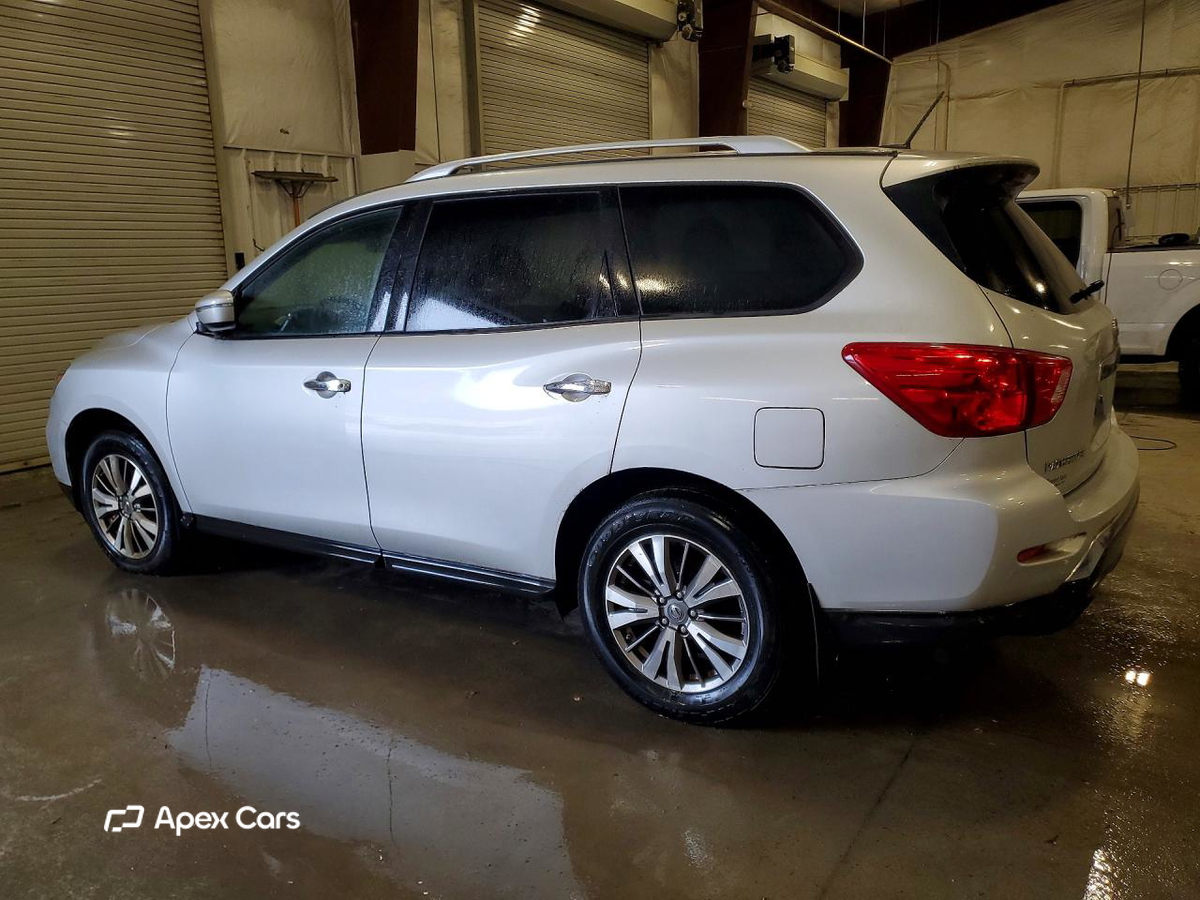 Nissan Pathfinder 2018