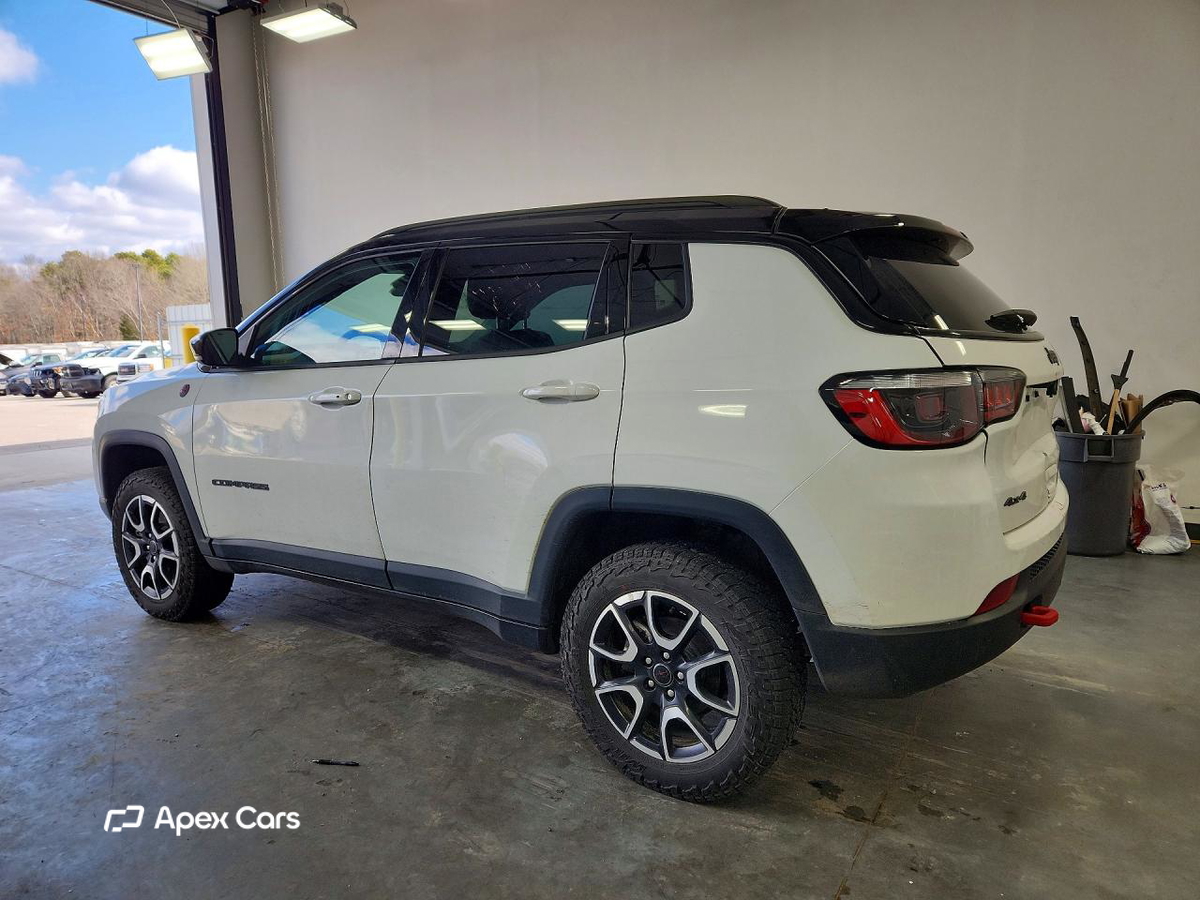 Jeep Compass 2025