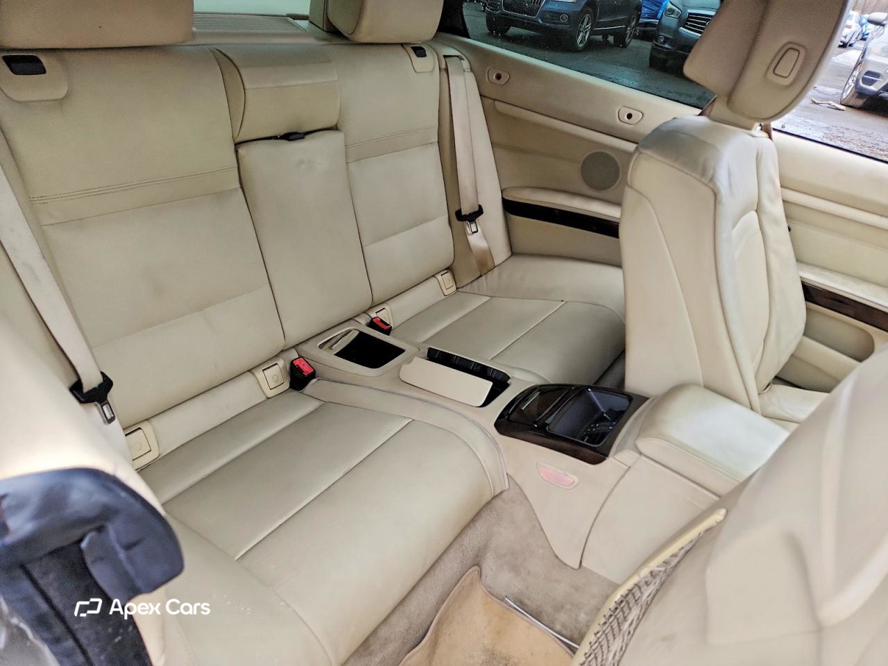 BMW Series 3 2011