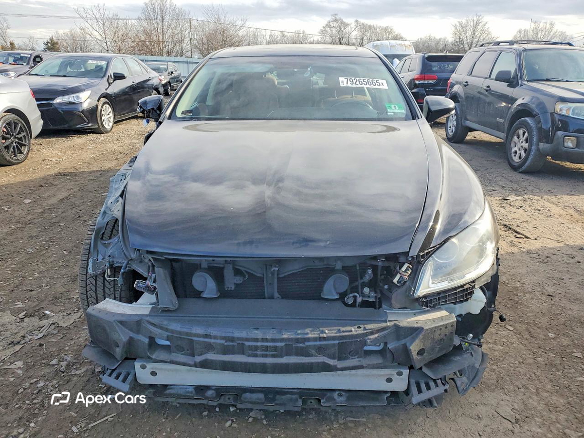 Lexus LS 2016