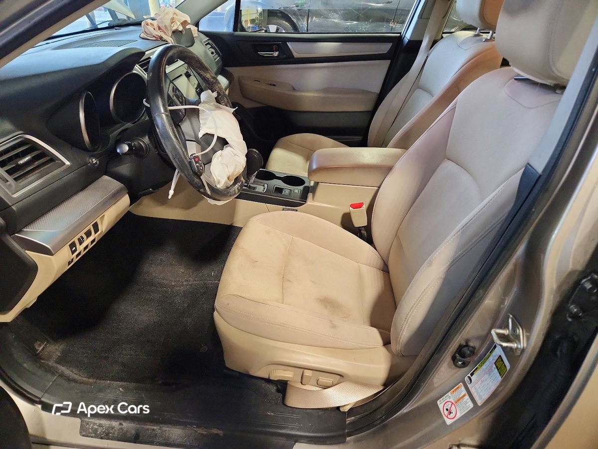 Subaru Legacy 2015