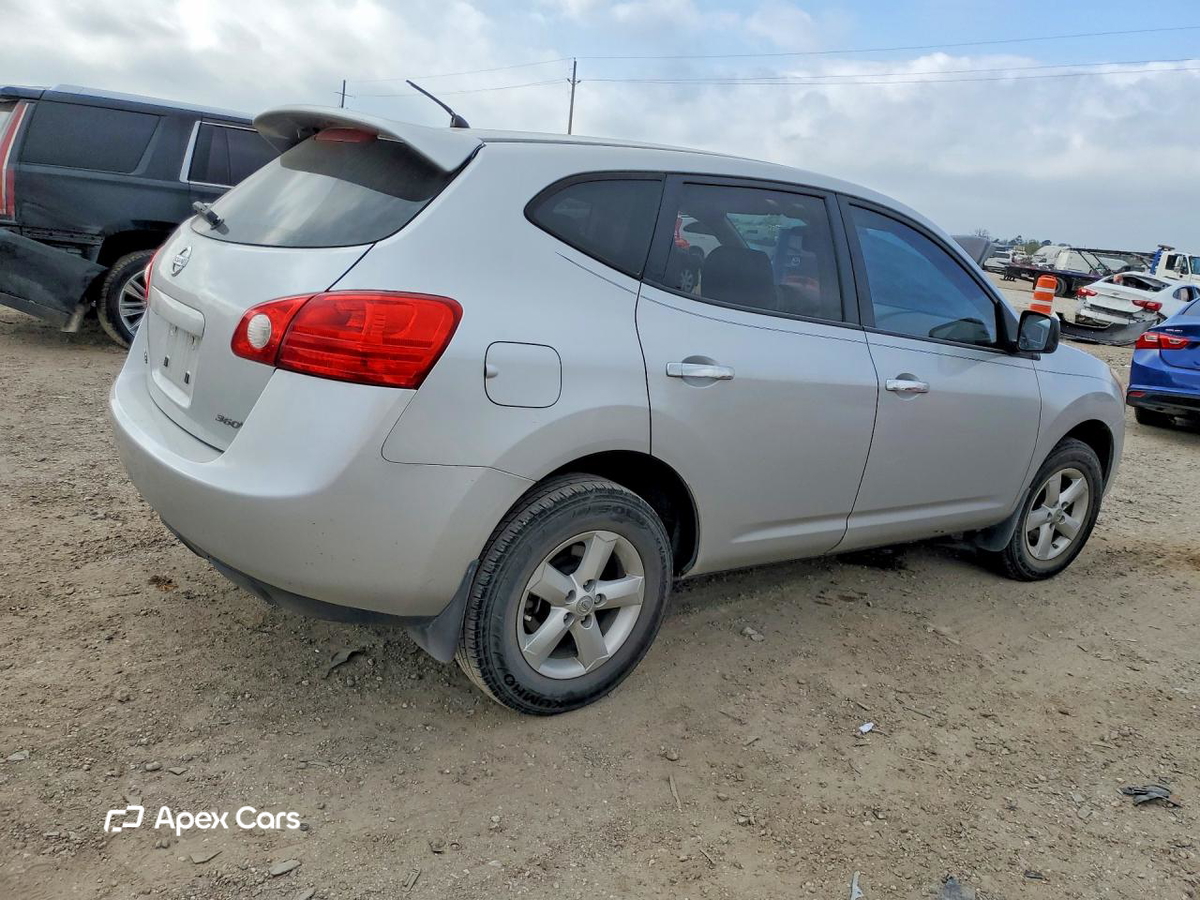 Nissan Rogue 2010