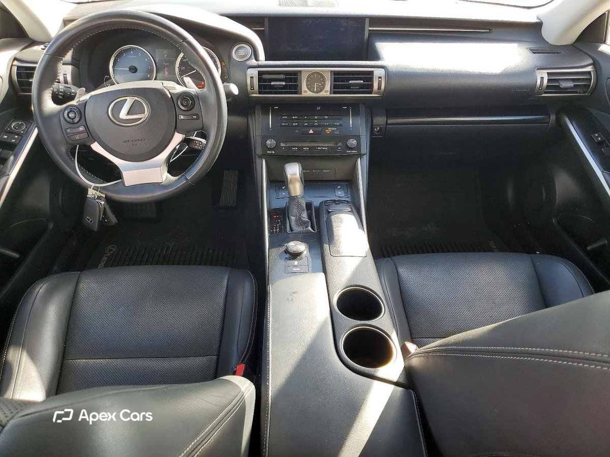 Lexus IS 2014