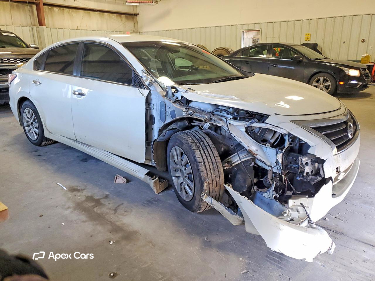 Nissan Altima 2015