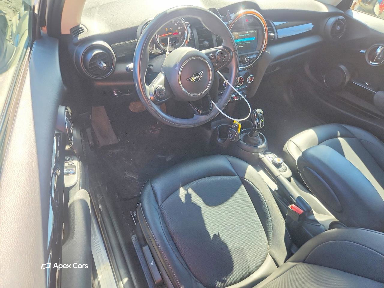 MINI Cooper 2021