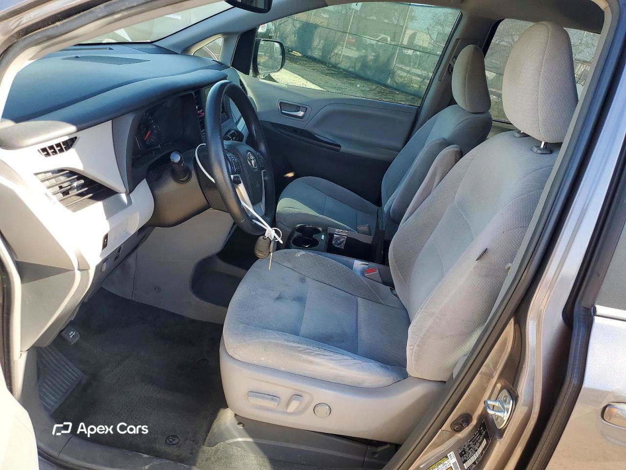 Toyota Sienna 2015