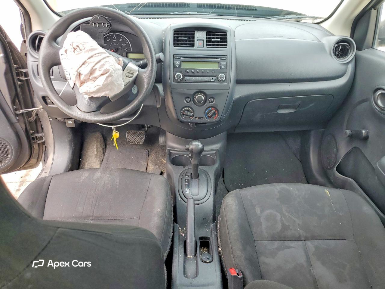 Nissan Versa 2016