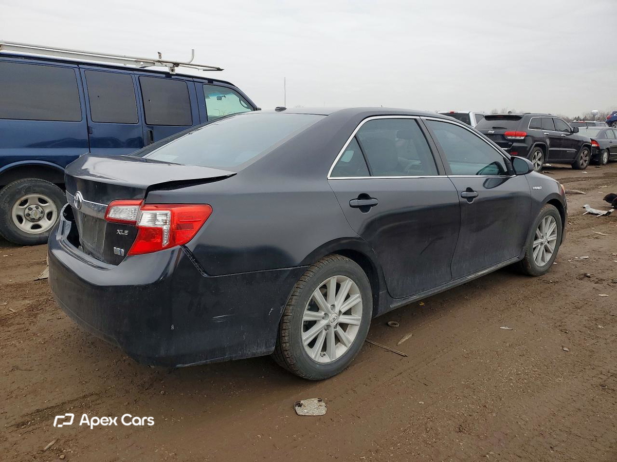 Toyota Camry Solara 2012