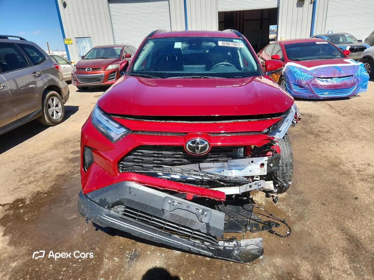 Toyota RAV 4 2025