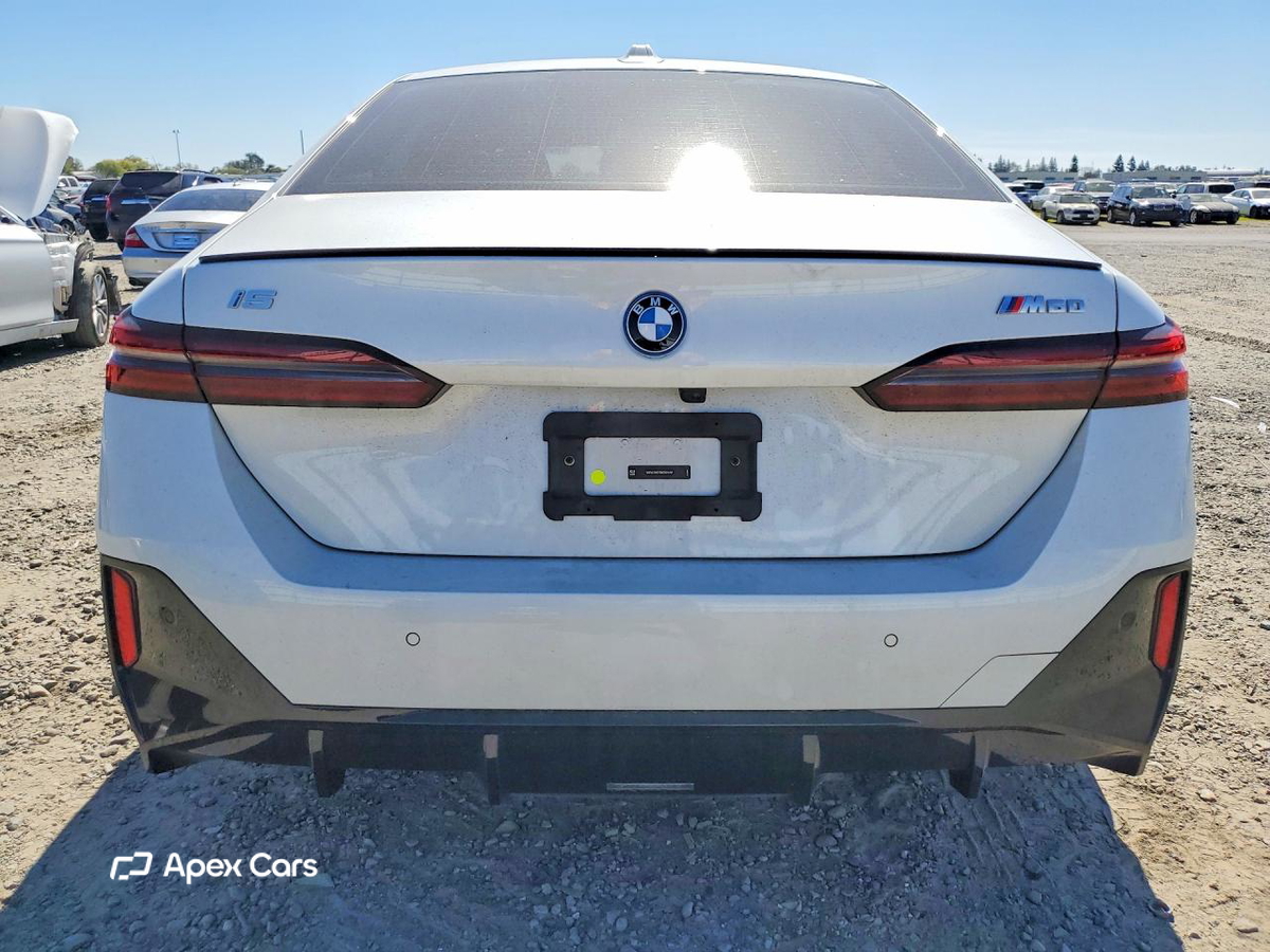 BMW i5 2024