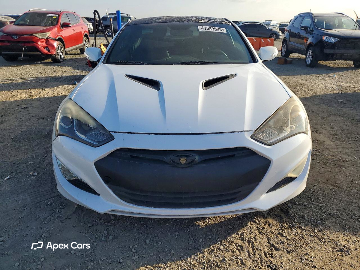 Hyundai Genesis 2014