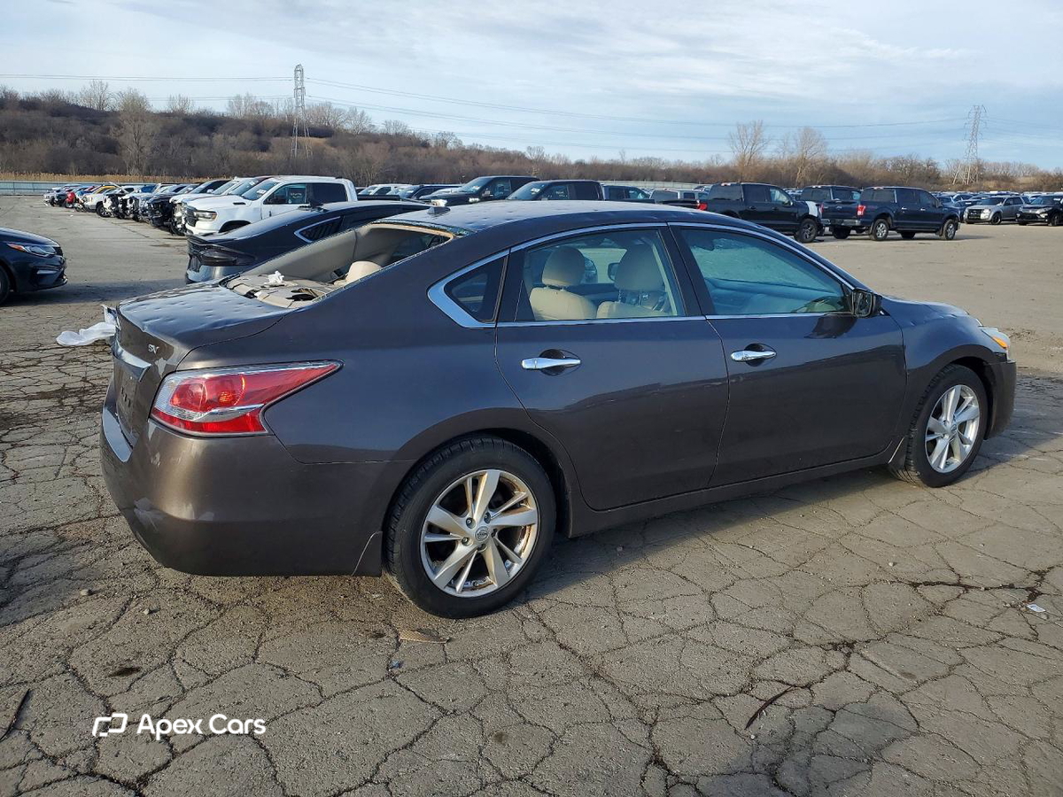 Nissan Altima 2015