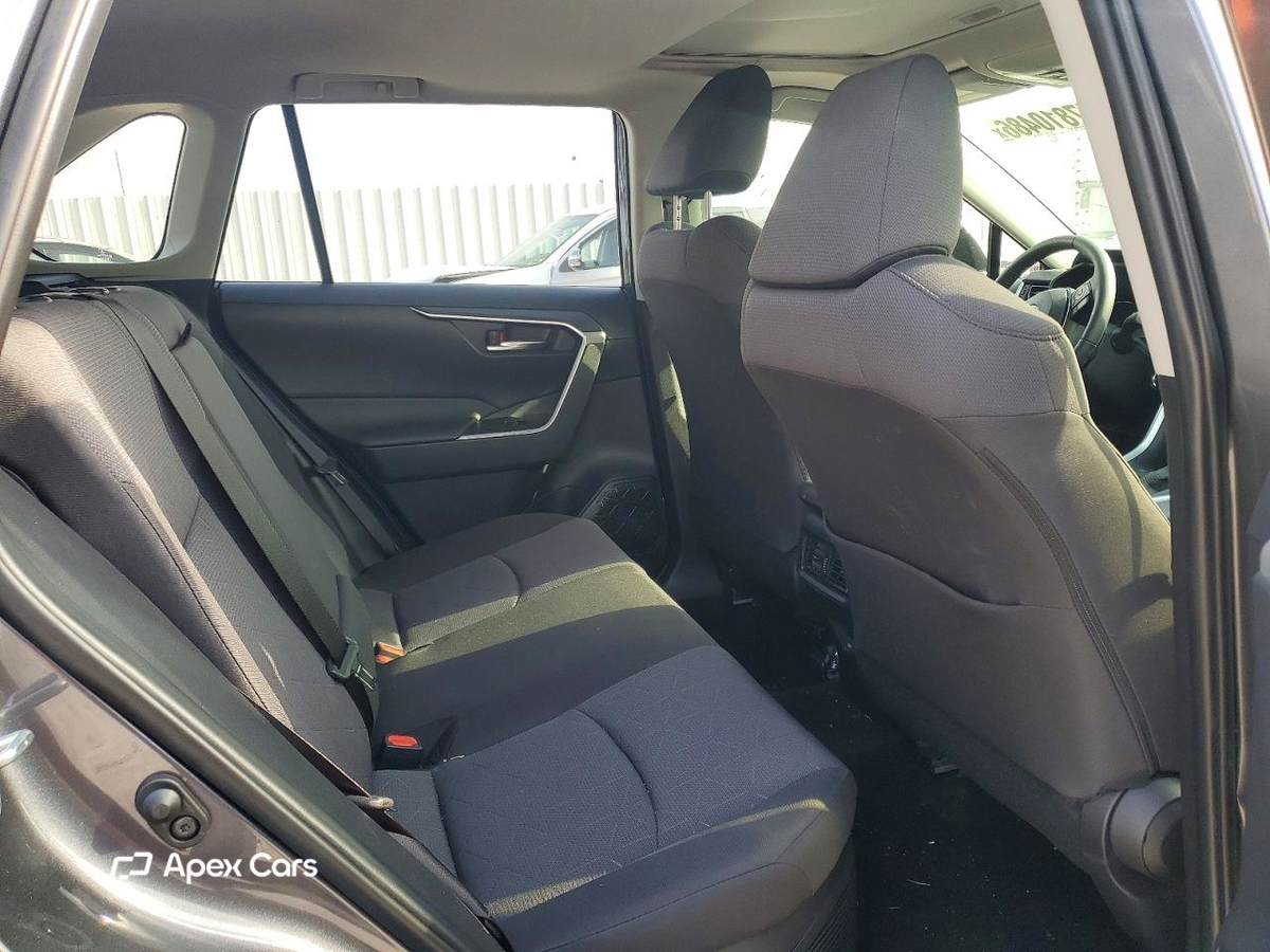 Toyota RAV 4 2025