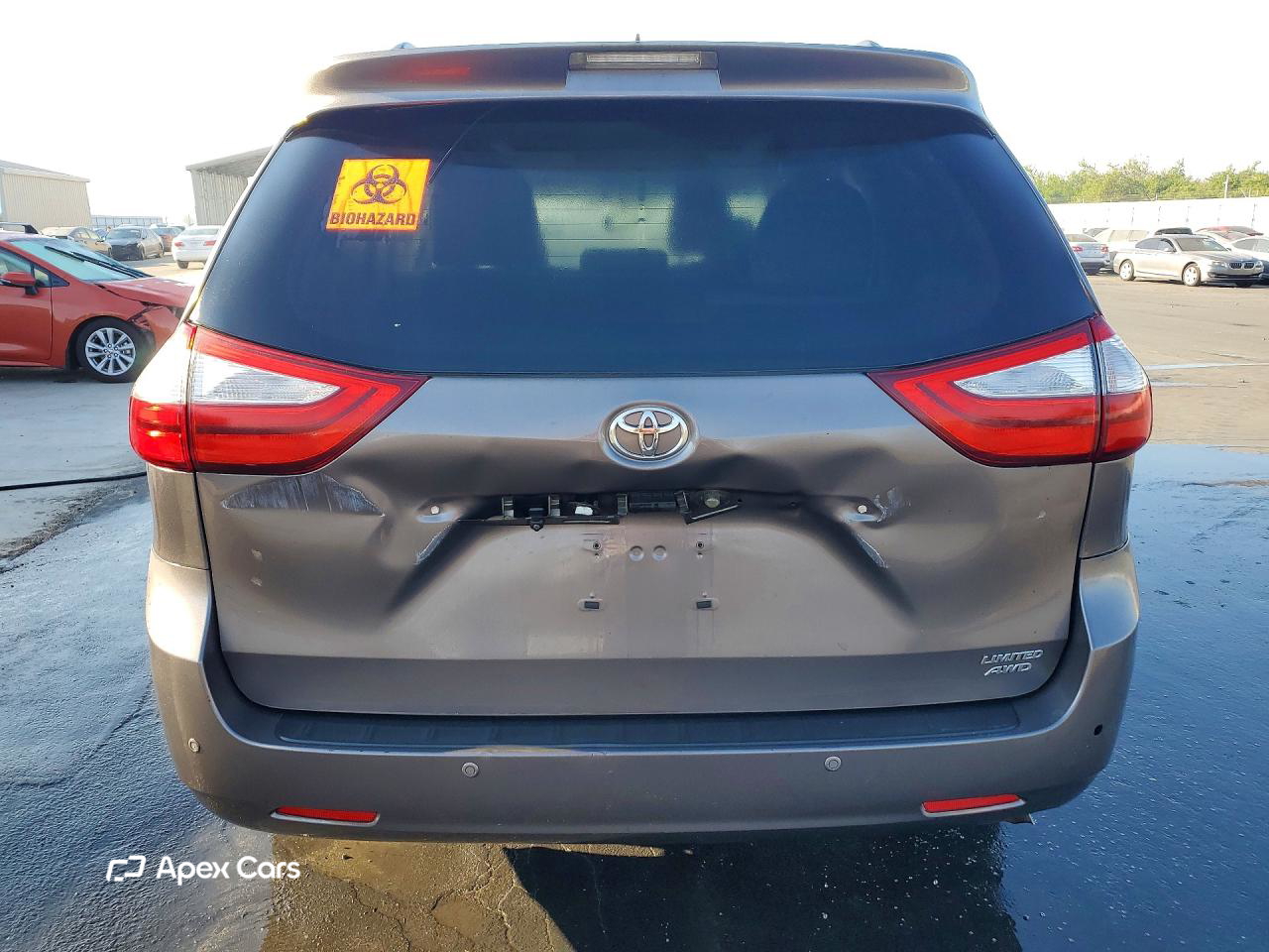 Toyota Sienna 2016