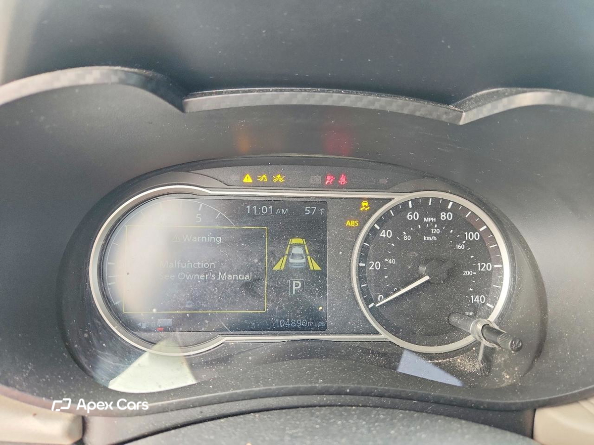 Nissan Versa 2021
