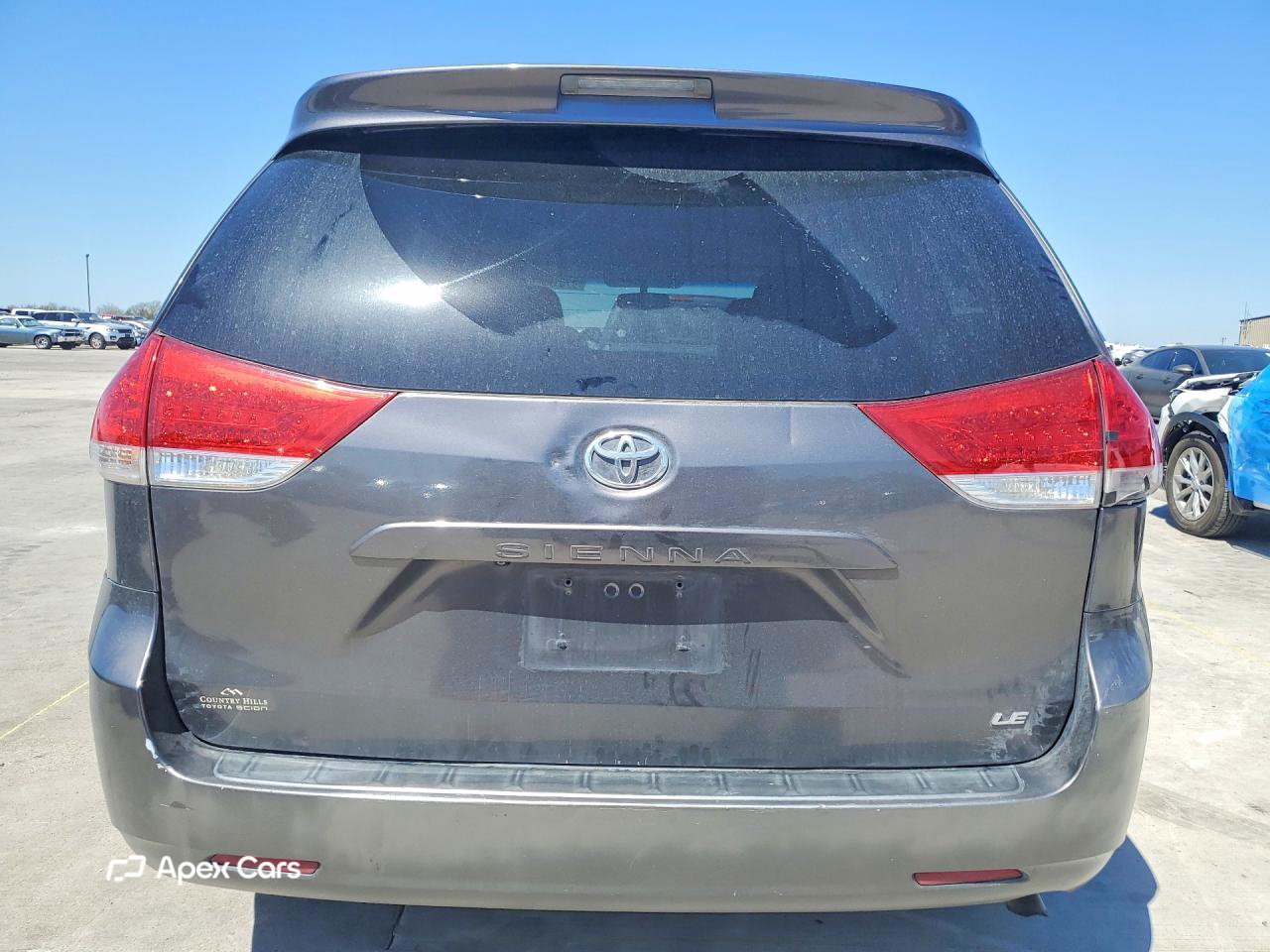 Toyota Sienna 2012