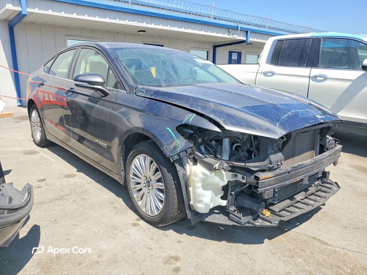 Ford Fusion 2016