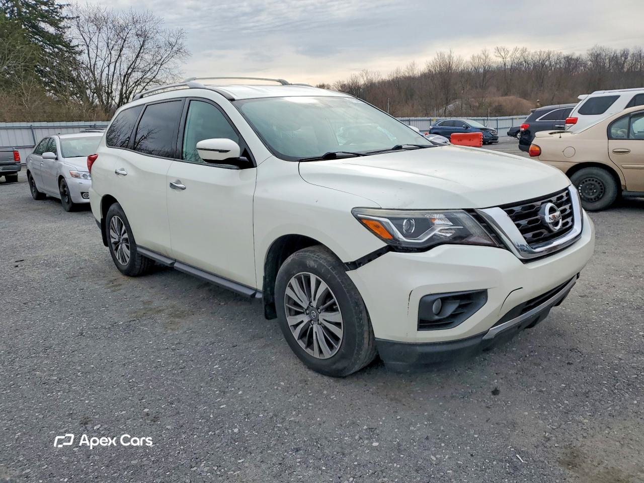 Nissan Pathfinder 2017